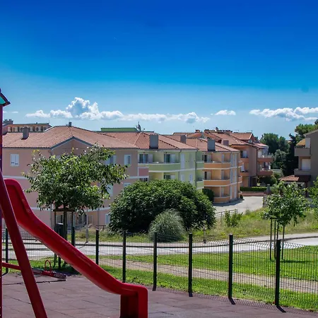 Cape Kamenjak In Appartamento Premantura