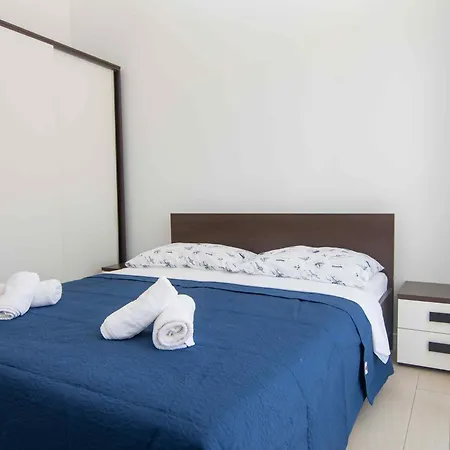 Cape Kamenjak In Apartament Premantura